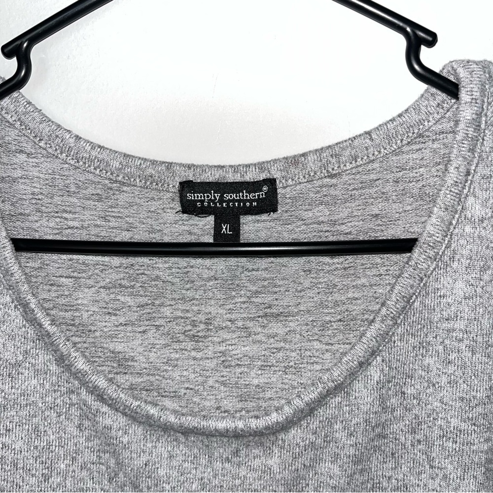 Simply Southern Gray and Hidden Turtle Camouflage Colorblock Sweatshirt XL - Picture 4 of 5